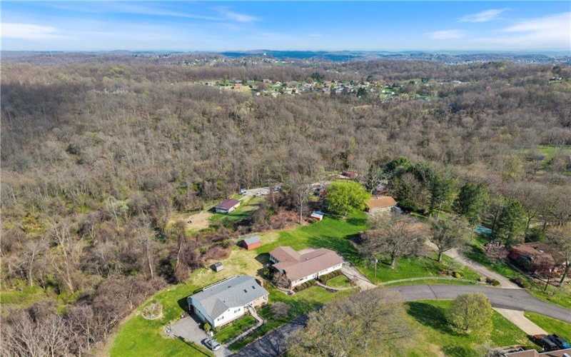 1241 Highland Rd, Monongahela, 15063, 3 Bedrooms Bedrooms, 11 Rooms Rooms,2.1 BathroomsBathrooms,Residential,For Sale,Highland Rd,1748298