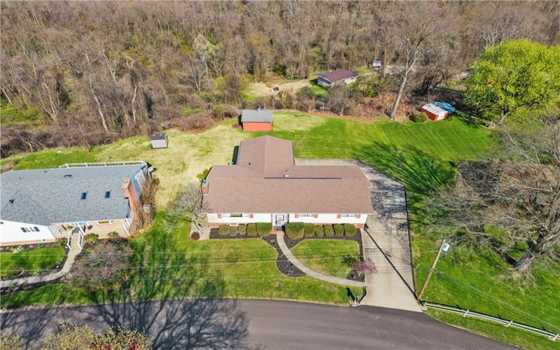 1241 Highland Rd, Monongahela, 15063, 3 Bedrooms Bedrooms, 11 Rooms Rooms,2.1 BathroomsBathrooms,Residential,For Sale,Highland Rd,1748298