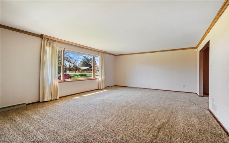 1241 Highland Rd, Monongahela, 15063, 3 Bedrooms Bedrooms, 11 Rooms Rooms,2.1 BathroomsBathrooms,Residential,For Sale,Highland Rd,1748298