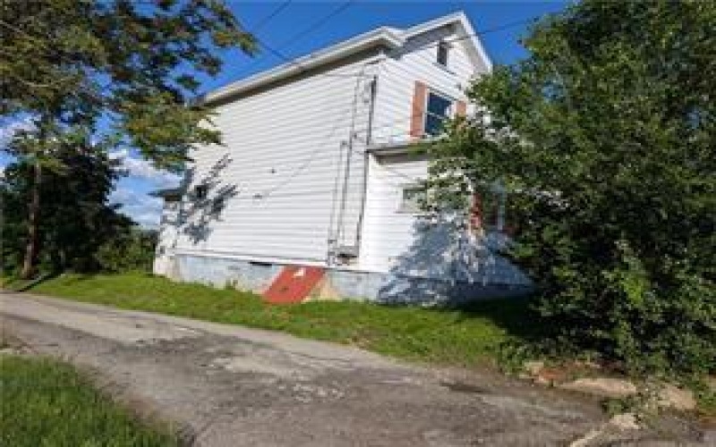 585 Fayette, Washington, 15301, ,Commercial-industrial-business,For Sale,Fayette,1750004
