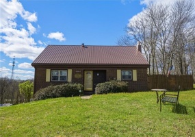 117 Carries Dr, Burgettstown, 15021, 3 Bedrooms Bedrooms, ,1.1 BathroomsBathrooms,Residential,For Sale,Carries Dr,1748320 117 Carries Dr, Burgettstown, 15021, 3 Bedrooms Bedrooms, ,1.1 BathroomsBathrooms,Residential,For Sale,Carries Dr,1748320