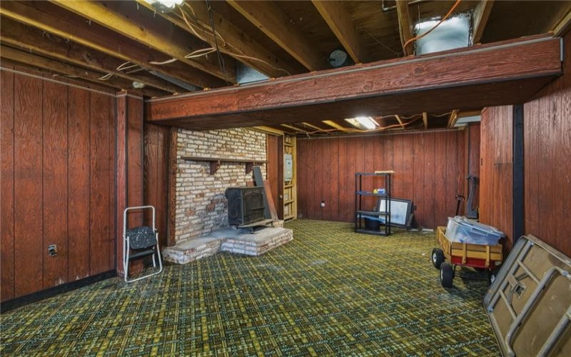117 Carries Dr, Burgettstown, 15021, 3 Bedrooms Bedrooms, ,1.1 BathroomsBathrooms,Residential,For Sale,Carries Dr,1748320