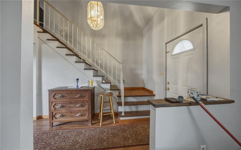 117 Carries Dr, Burgettstown, 15021, 3 Bedrooms Bedrooms, ,1.1 BathroomsBathrooms,Residential,For Sale,Carries Dr,1748320