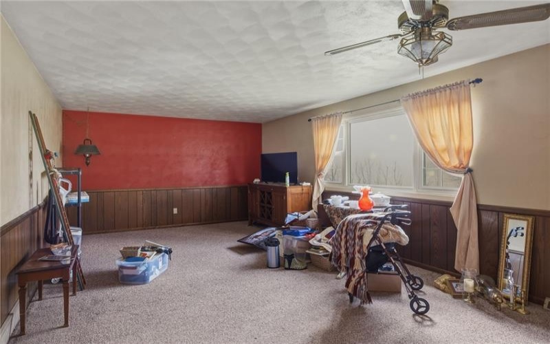 117 Carries Dr, Burgettstown, 15021, 3 Bedrooms Bedrooms, ,1.1 BathroomsBathrooms,Residential,For Sale,Carries Dr,1748320