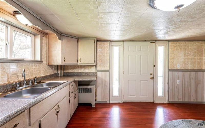635 State Route 981, Smithton, 15479, 4 Bedrooms Bedrooms, ,1 BathroomBathrooms,Residential,For Sale,State Route 981,1750019