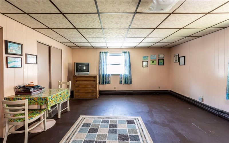 635 State Route 981, Smithton, 15479, 4 Bedrooms Bedrooms, ,1 BathroomBathrooms,Residential,For Sale,State Route 981,1750019