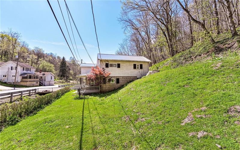635 State Route 981, Smithton, 15479, 4 Bedrooms Bedrooms, ,1 BathroomBathrooms,Residential,For Sale,State Route 981,1750019