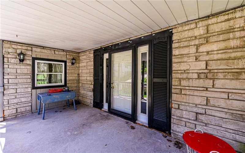 635 State Route 981, Smithton, 15479, 4 Bedrooms Bedrooms, ,1 BathroomBathrooms,Residential,For Sale,State Route 981,1750019