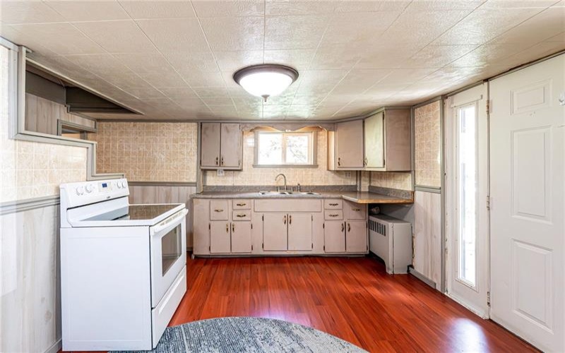 635 State Route 981, Smithton, 15479, 4 Bedrooms Bedrooms, ,1 BathroomBathrooms,Residential,For Sale,State Route 981,1750019
