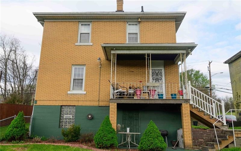 805 High St, Brownsville, 15417, 3 Bedrooms Bedrooms, ,2 BathroomsBathrooms,Residential,For Sale,High St,1748396