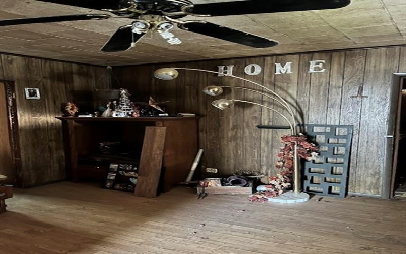 101 Kirby Driveway, New Freeport, 15352, 2 Bedrooms Bedrooms, ,1 BathroomBathrooms,Residential,For Sale,Kirby Driveway,1750079