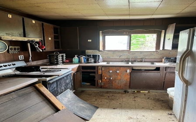 101 Kirby Driveway, New Freeport, 15352, 2 Bedrooms Bedrooms, ,1 BathroomBathrooms,Residential,For Sale,Kirby Driveway,1750079