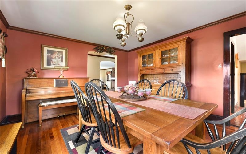 637 McMurray Rd, Canonsburg, 15317, 4 Bedrooms Bedrooms, 11 Rooms Rooms,3.1 BathroomsBathrooms,Residential,For Sale,McMurray Rd,1748415