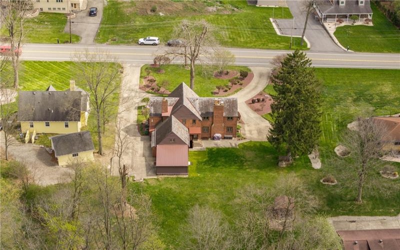 637 McMurray Rd, Canonsburg, 15317, 4 Bedrooms Bedrooms, 11 Rooms Rooms,3.1 BathroomsBathrooms,Residential,For Sale,McMurray Rd,1748415
