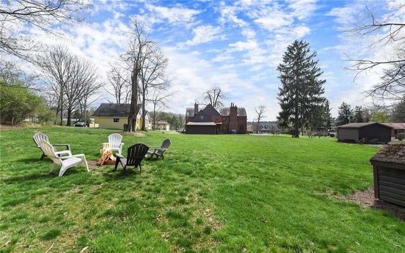 637 McMurray Rd, Canonsburg, 15317, 4 Bedrooms Bedrooms, 11 Rooms Rooms,3.1 BathroomsBathrooms,Residential,For Sale,McMurray Rd,1748415