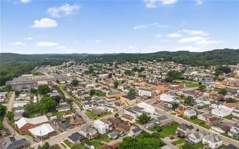 209 Depot St, Youngwood, 15697, ,Multi-unit,For Sale,Depot St,1750084