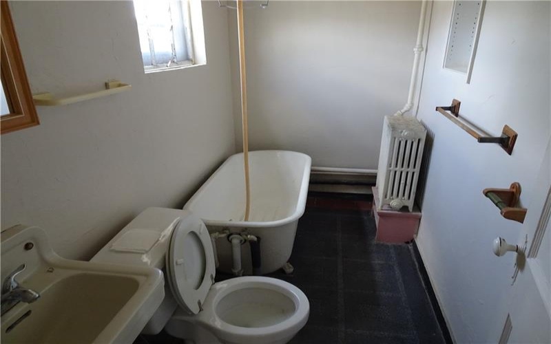 209 Depot St, Youngwood, 15697, ,Multi-unit,For Sale,Depot St,1750084