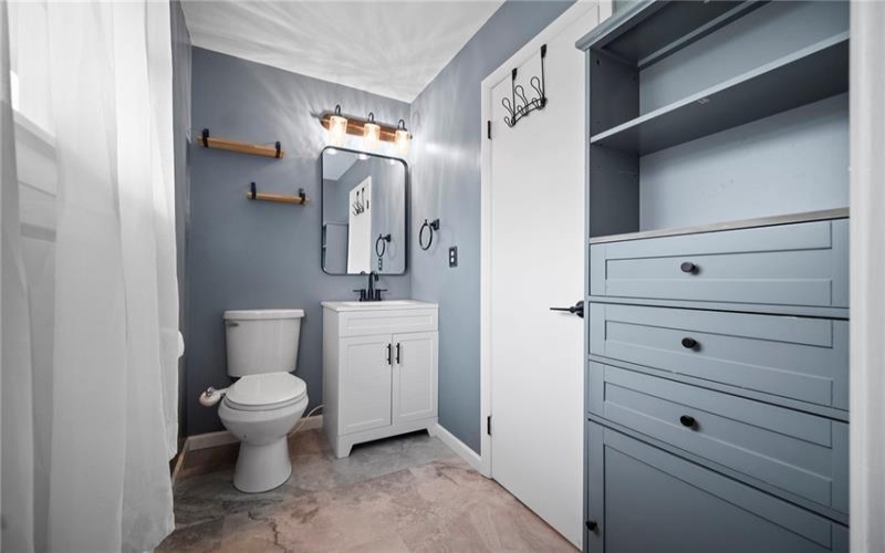 174 Hague Ln, Uniontown, 15401, 3 Bedrooms Bedrooms, ,2.1 BathroomsBathrooms,Residential,For Sale,Hague Ln,1748423