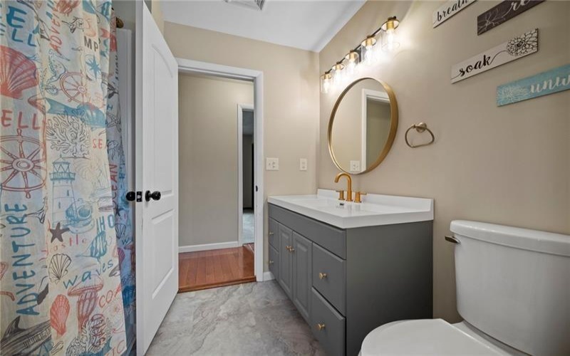 174 Hague Ln, Uniontown, 15401, 3 Bedrooms Bedrooms, ,2.1 BathroomsBathrooms,Residential,For Sale,Hague Ln,1748423