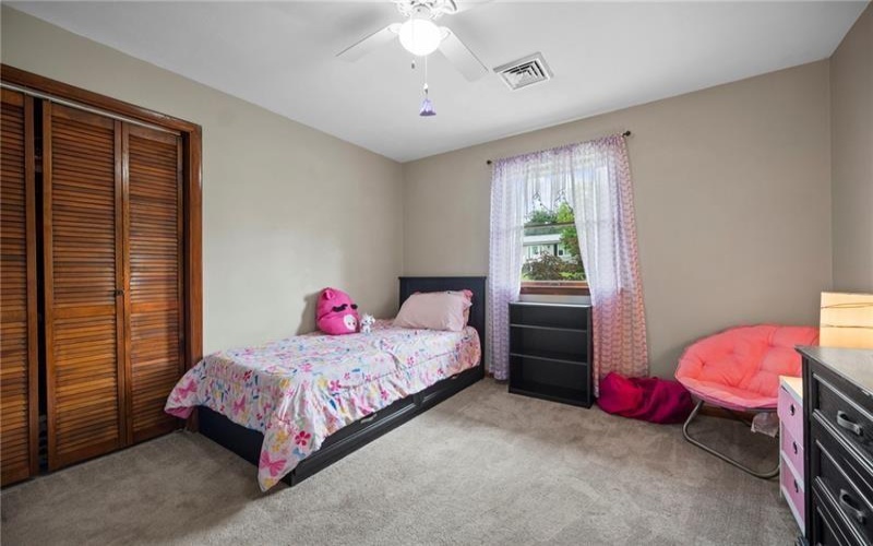174 Hague Ln, Uniontown, 15401, 3 Bedrooms Bedrooms, ,2.1 BathroomsBathrooms,Residential,For Sale,Hague Ln,1748423