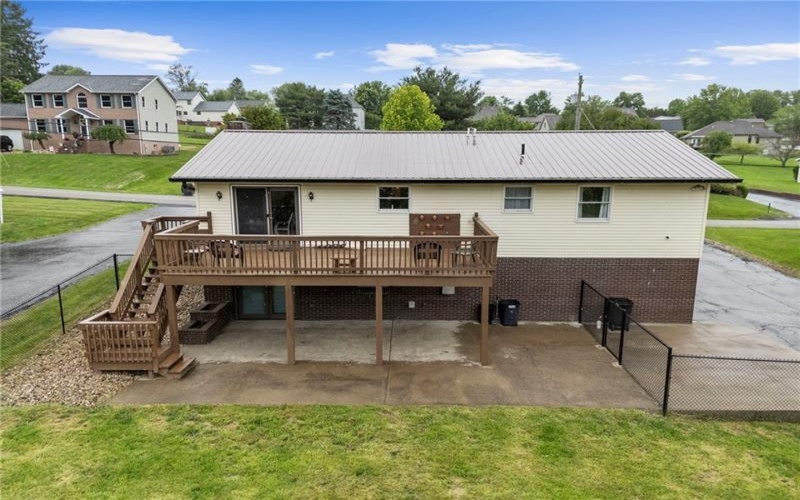 174 Hague Ln, Uniontown, 15401, 3 Bedrooms Bedrooms, ,2.1 BathroomsBathrooms,Residential,For Sale,Hague Ln,1748423