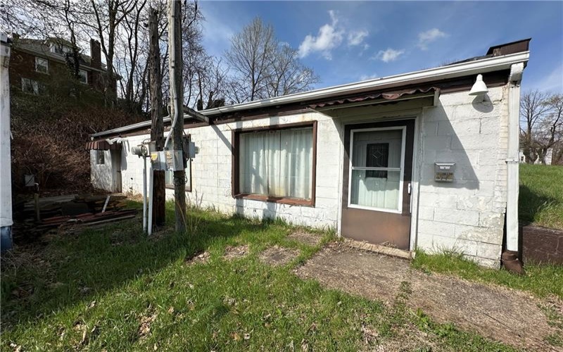800 Sidney St, Greensburg, 15601, ,Multi-unit,For Sale,Sidney St,1750103
