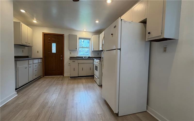 1624 Kenneth, Arnold, 15068, 3 Bedrooms Bedrooms, 7 Rooms Rooms,1 BathroomBathrooms,Residential,For Sale,Kenneth,1750127