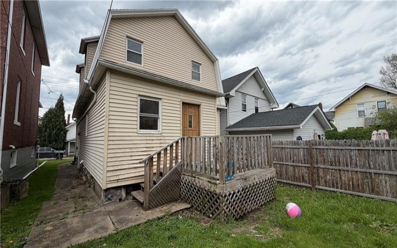 1624 Kenneth, Arnold, 15068, 3 Bedrooms Bedrooms, 7 Rooms Rooms,1 BathroomBathrooms,Residential,For Sale,Kenneth,1750127