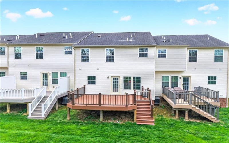 312 MAPLE RIDGE DRIVE, Canonsburg, 15317, 3 Bedrooms Bedrooms, 9 Rooms Rooms,2.1 BathroomsBathrooms,Residential,For Sale,MAPLE RIDGE DRIVE,1748461
