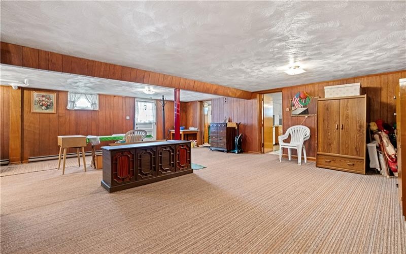 449 Belrose Dr, Rostraver Township, 15012, 2 Bedrooms Bedrooms, ,1 BathroomBathrooms,Residential,For Sale,Belrose Dr,1750150