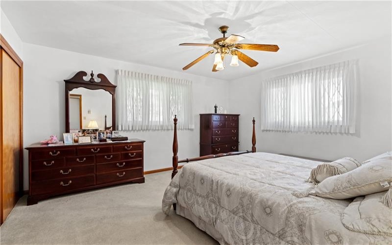 449 Belrose Dr, Rostraver Township, 15012, 2 Bedrooms Bedrooms, ,1 BathroomBathrooms,Residential,For Sale,Belrose Dr,1750150