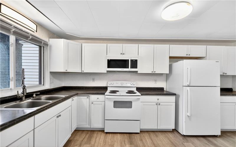109 Third Avenue, Monongahela, 15063, 2 Bedrooms Bedrooms, 6 Rooms Rooms,1.1 BathroomsBathrooms,Residential,For Sale,Third Avenue,1750165