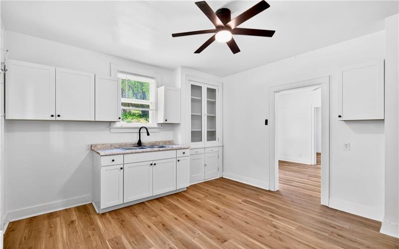 901 St. Nicholas Drive, Donora, 15033, 3 Bedrooms Bedrooms, 7 Rooms Rooms,2 BathroomsBathrooms,Residential,For Sale,St. Nicholas Drive,1750166