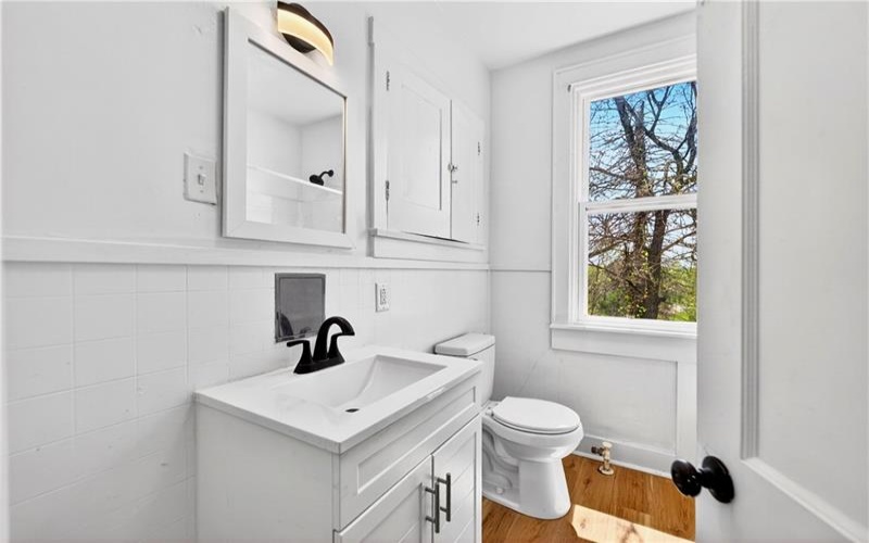 901 St. Nicholas Drive, Donora, 15033, 3 Bedrooms Bedrooms, 7 Rooms Rooms,2 BathroomsBathrooms,Residential,For Sale,St. Nicholas Drive,1750166