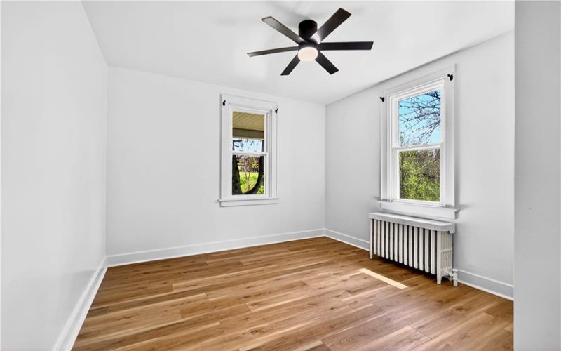 901 St. Nicholas Drive, Donora, 15033, 3 Bedrooms Bedrooms, 7 Rooms Rooms,2 BathroomsBathrooms,Residential,For Sale,St. Nicholas Drive,1750166