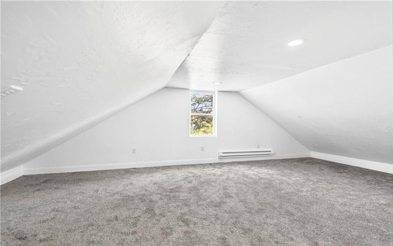901 St. Nicholas Drive, Donora, 15033, 3 Bedrooms Bedrooms, 7 Rooms Rooms,2 BathroomsBathrooms,Residential,For Sale,St. Nicholas Drive,1750166