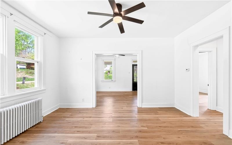 901 St. Nicholas Drive, Donora, 15033, 3 Bedrooms Bedrooms, 7 Rooms Rooms,2 BathroomsBathrooms,Residential,For Sale,St. Nicholas Drive,1750166