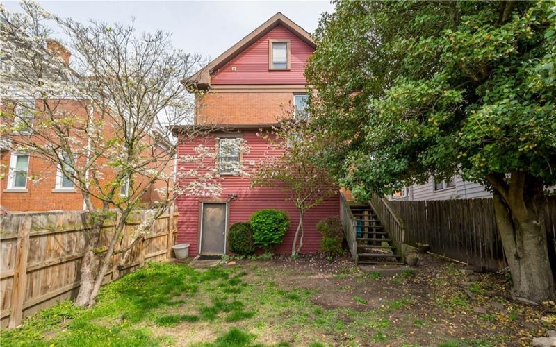 337 College Street, Canonsburg, 15317, 3 Bedrooms Bedrooms, 7 Rooms Rooms,2.1 BathroomsBathrooms,Residential,For Sale,College Street,1750178