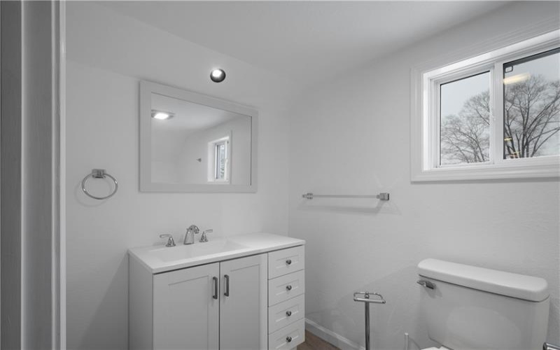 30 Evans Road, Charleroi, 15022, 3 Bedrooms Bedrooms, 6 Rooms Rooms,2 BathroomsBathrooms,Residential,For Sale,Evans Road,1750179