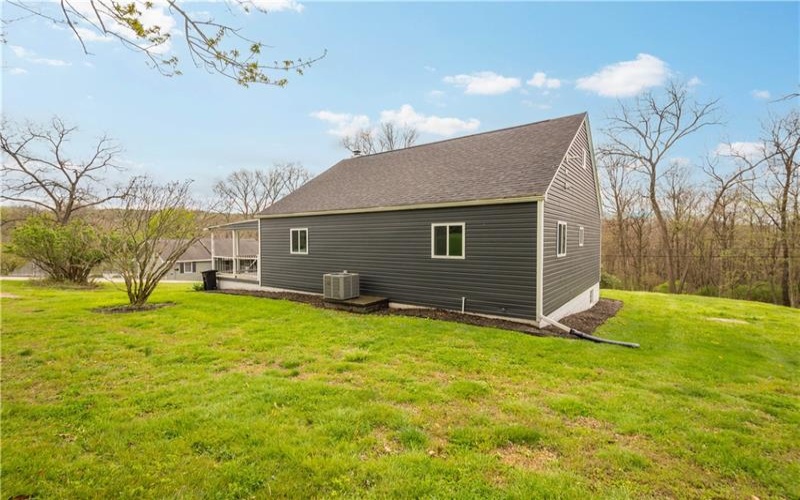 30 Evans Road, Charleroi, 15022, 3 Bedrooms Bedrooms, 6 Rooms Rooms,2 BathroomsBathrooms,Residential,For Sale,Evans Road,1750179