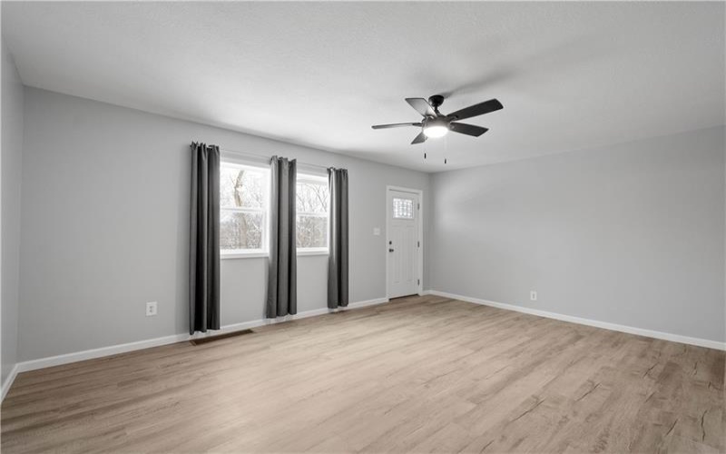 30 Evans Road, Charleroi, 15022, 3 Bedrooms Bedrooms, 6 Rooms Rooms,2 BathroomsBathrooms,Residential,For Sale,Evans Road,1750179