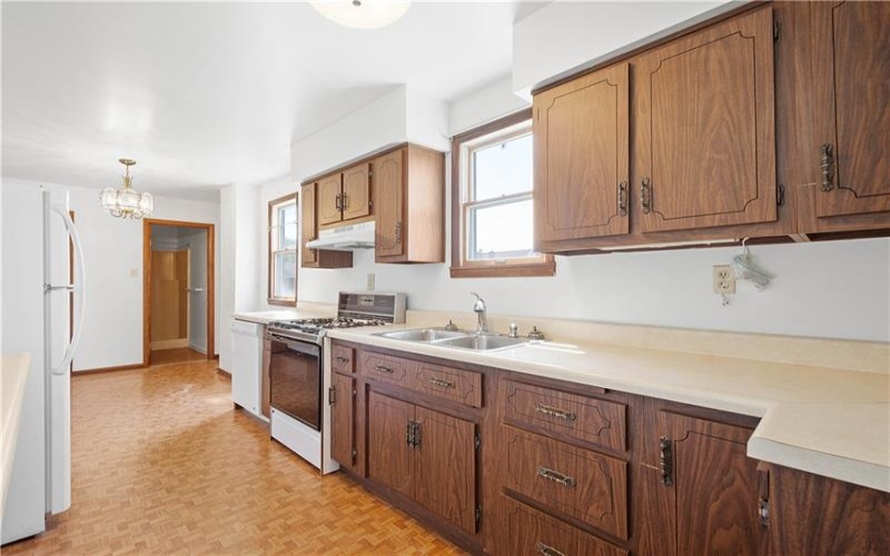 106 Level Street, Bentleyville, 15314, 3 Bedrooms Bedrooms, 6 Rooms Rooms,2 BathroomsBathrooms,Residential,For Sale,Level Street,1750181