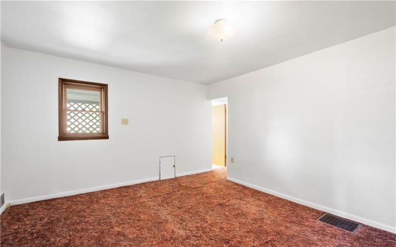106 Level Street, Bentleyville, 15314, 3 Bedrooms Bedrooms, 6 Rooms Rooms,2 BathroomsBathrooms,Residential,For Sale,Level Street,1750181