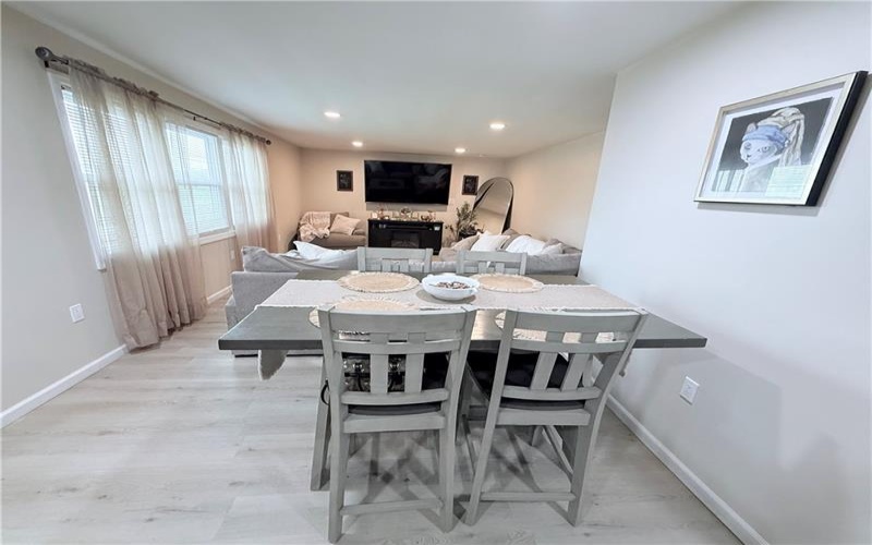 521/523 3rd St, Isabella, 15447, 2 Bedrooms Bedrooms, 6 Rooms Rooms,2 BathroomsBathrooms,Residential,For Sale,3rd St,1748507