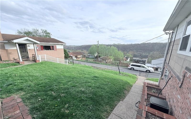 521/523 3rd St, Isabella, 15447, 2 Bedrooms Bedrooms, 6 Rooms Rooms,2 BathroomsBathrooms,Residential,For Sale,3rd St,1748507