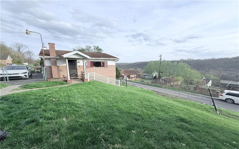 521/523 3rd St, Isabella, 15447, 2 Bedrooms Bedrooms, 6 Rooms Rooms,2 BathroomsBathrooms,Residential,For Sale,3rd St,1748507