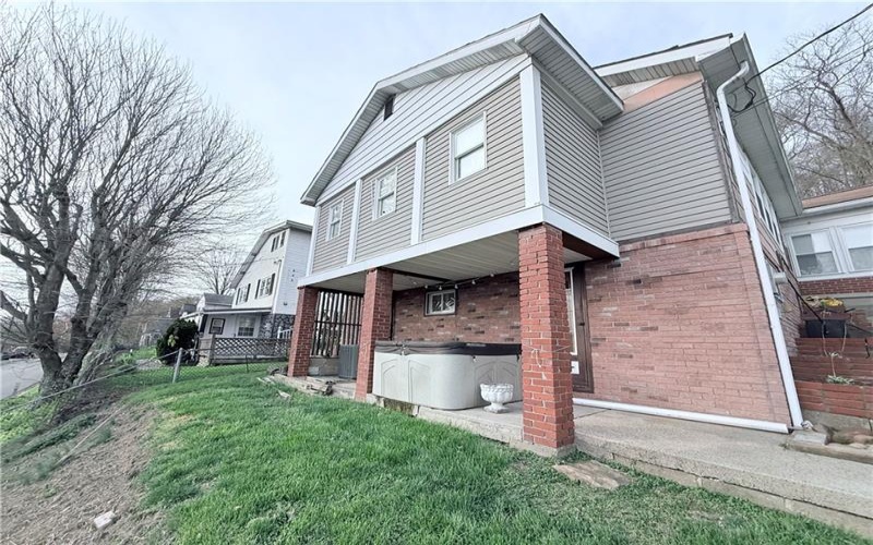 521/523 3rd St, Isabella, 15447, 2 Bedrooms Bedrooms, 6 Rooms Rooms,2 BathroomsBathrooms,Residential,For Sale,3rd St,1748507