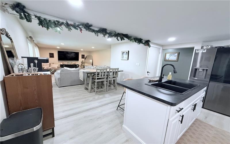 521/523 3rd St, Isabella, 15447, 2 Bedrooms Bedrooms, 6 Rooms Rooms,2 BathroomsBathrooms,Residential,For Sale,3rd St,1748507