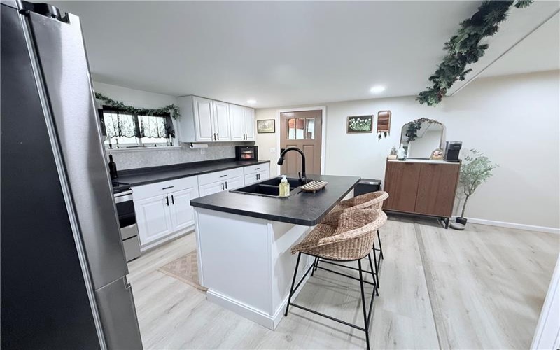 521/523 3rd St, Isabella, 15447, 2 Bedrooms Bedrooms, 6 Rooms Rooms,2 BathroomsBathrooms,Residential,For Sale,3rd St,1748507