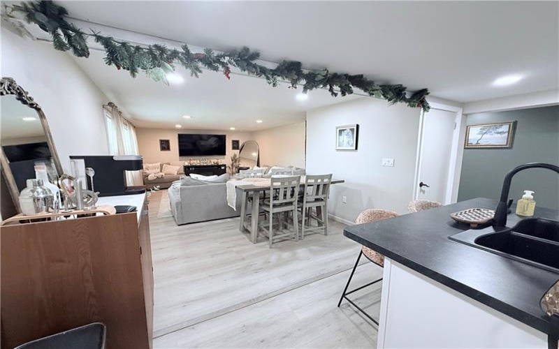 521/523 3rd St, Isabella, 15447, 2 Bedrooms Bedrooms, 6 Rooms Rooms,2 BathroomsBathrooms,Residential,For Sale,3rd St,1748507